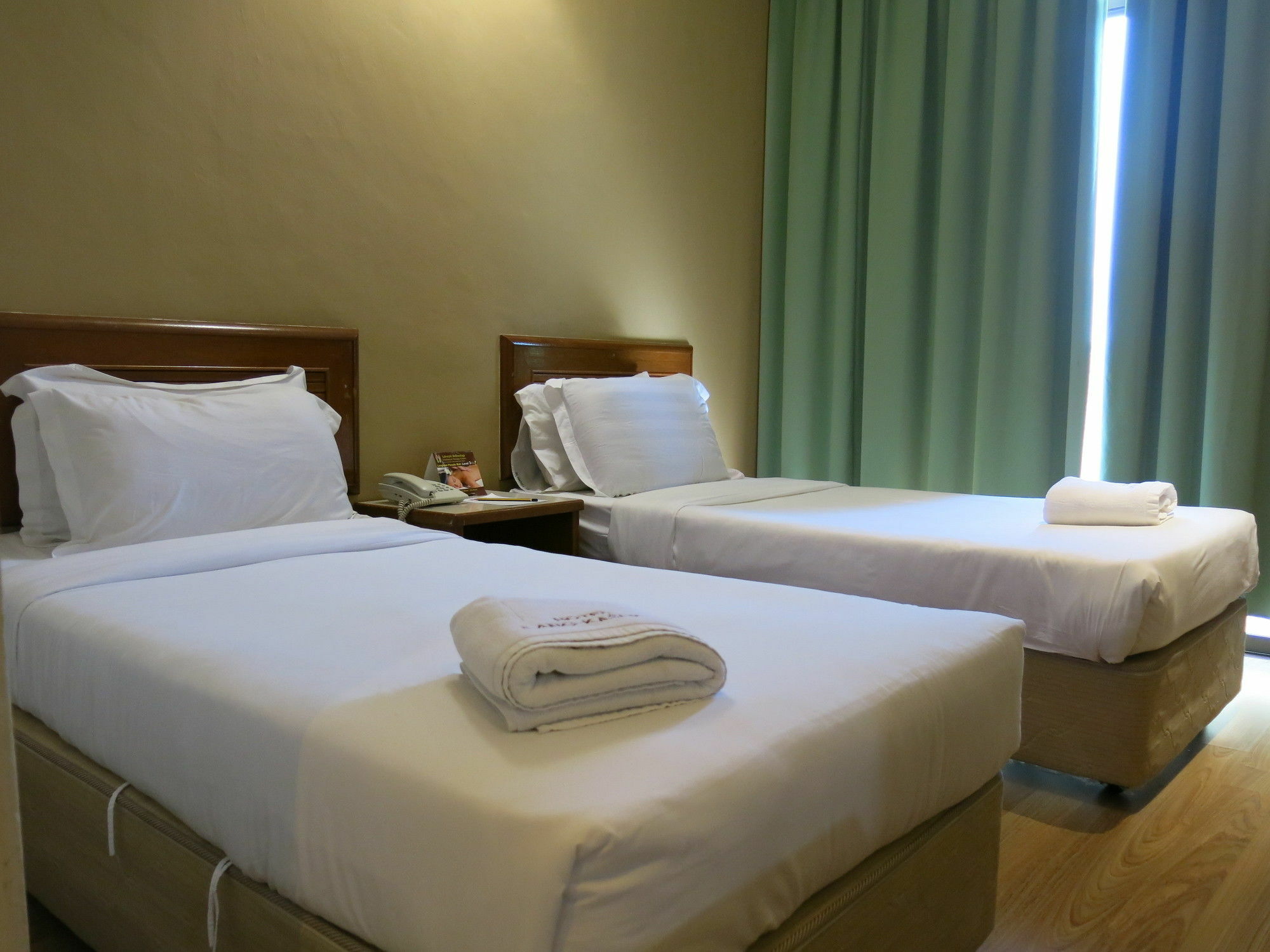 Hotel Langkasuka Langkawi Kuah Zewnętrze zdjęcie